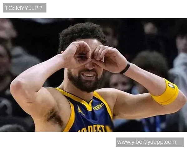 克莱上半场表现出色三分命中率高助球队稳住局势